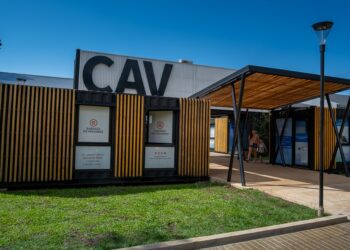 Los cinco Centros de Atención al Vecino brindan diversos servicios