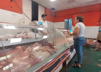 Los consumidores buscan alternativas tras aumento del precio de la carne