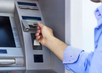 Pago de sueldos y aumento para estatales