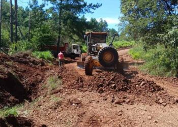 Vialidad provincial avanza con el mantenimiento de rutas en Misiones