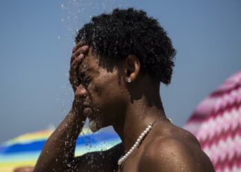 Río de Janeiro sufre ola de calor extremo