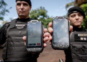 La policía de Misiones incorporó teléfonos inteligentes para la seguridad urbana y rural