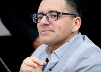 Pablo Velázquez renunció a la UCR porque el partido «perdió el rumbo»