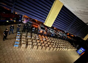 La Policía realizó la megaincautación de 70 mil atados de cigarrillos