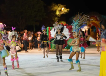 Última noche de carnaval y un show solidario marcarán el fin de semana en Posadas
