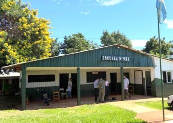 Reclaman mejoras para la escuela 951 de San Vicente