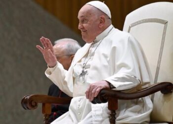 La salud del papa Francisco se mantiene estable