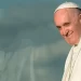 El papa Francisco presenta una leve mejoría en su salud