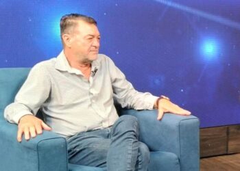 «El país necesita una voz propia, no una sucursal de Buenos Aires»