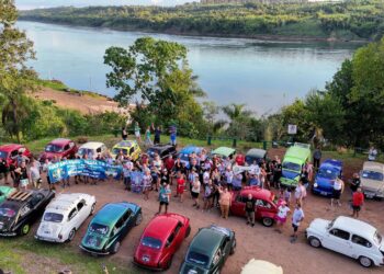 Una caravana llena de historias en Montecarlo