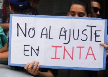 Trabajadores del INTA se movilizan contra la fusión con otros organismos