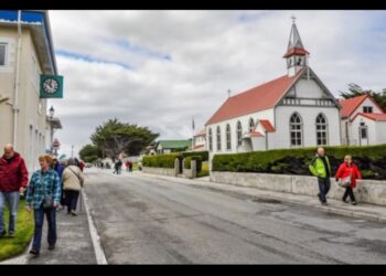 Los isleños de las Malvinas “no deben decidir” su nacionalidad