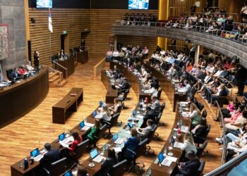 Es Ley: Misiones incorporará inteligencia artificial en escuelas secundarias