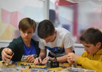 La Escuela de Robótica, una muestra del potencial de la inteligencia artificial en la educación