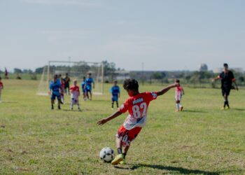 Más de 800 niños participan del Torneo municipal de fútbol infantil