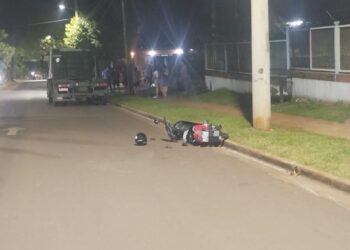 Motociclista murió tras chocar contra un camión en Posadas