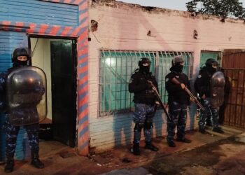 Tres detenidos y secuestro de marihuana en Posadas y Apóstoles