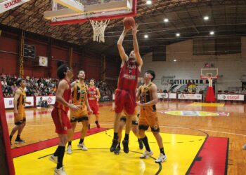 Básquet: Tokio se quedó con el primer juego de los octavos de la Liga Federal ante Talleres de Tafí
