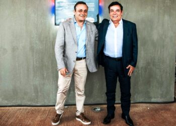 El Frente Renovador presentó su lista de candidatos a diputados nacionales