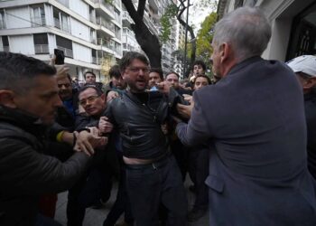 Detuvieron a Juan Grabois sin orden judicial