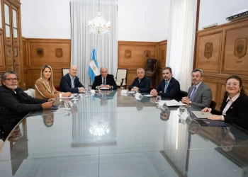 El Consejo de Mayo sesiona por primera vez tras la convocatoria del Gobierno