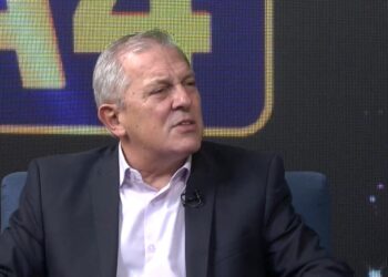 «La política tiene que madurar», dice Hugo Escalada