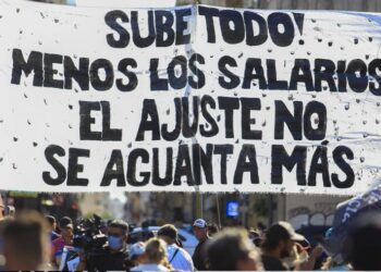 Movilización en rechazo a las políticas de Gobierno