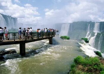 Destacan un 80% de ocupación hotelera en Puerto Iguazú durante la primera semana de vacaciones