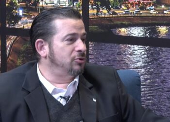 Walter Ríos: “Nosotros somos de derecha, no libertarios”