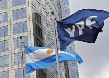 Preska rechazó el pedido argentino para suspender la sentencia por YPF