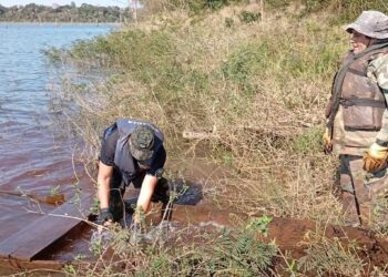 Refuerzan controles en el Lago Urugua-í para combatir la pesca furtiva