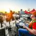 Al Caer el Sol hizo brillar el domingo posadeño con música y radio en vivo