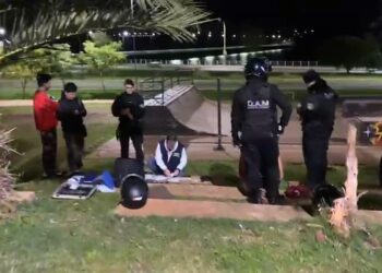 Desactivaron un foco de narcomenudeo en la Chacra 153: detuvieron a un dealer y demoraron a nueve menores
