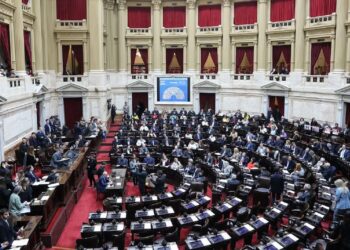 Diputados aprobó el proyecto de financiamiento universitario: otro golpe para el «déficit cero» de Milei