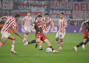 Copa Argentina: con goleada, River se metió en los octavos