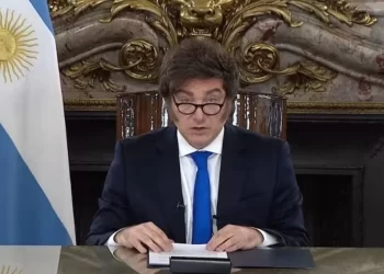 Dólar, tasas, licitación e inflación: semana de datos clave para el Gobierno