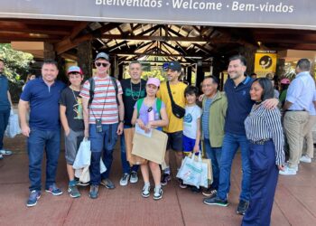 Llegó el turista un millón del año a las Cataratas del Iguazú