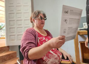 Mirar mejor llegó a Pozo Azul con consultas, diagnósticos y entrega gratuita de anteojos recetados