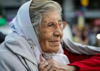 Murió Azucena Díaz, Madre de Plaza de Mayo