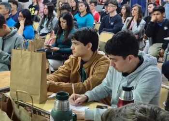 Arrancó el hackathon piscícola en Apóstoles