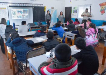 Jornada educativa sobre fauna silvestre en la Escuela Provincial N° 842