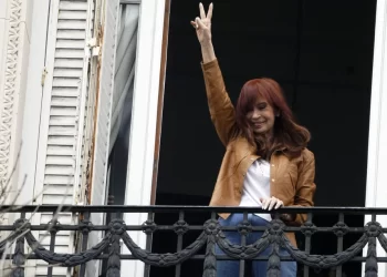 La Justicia exime a Cristina Kirchner de pagar $22.300 millones en la causa Vialidad