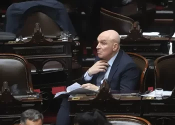 Piden la renuncia de José Luis Espert en medio del escándalo por su vínculo con narcos