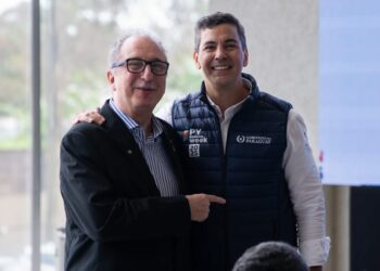 Passalacqua y el presidente paraguayo Peña afirman compromiso de trabajo conjunto en encuentro bilateral