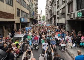 Manifestación a Salud en reclamo por la implementación inmediata de la Emergencia en Discapacidad