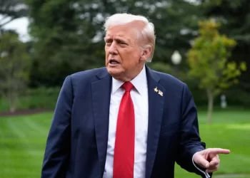 Trump avisa a Hamás que será «completamente aniquilado» si insiste en permanecer en el poder en Gaza