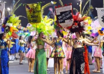 Este sábado se realizará la segunda noche de calle de la Estudiantina