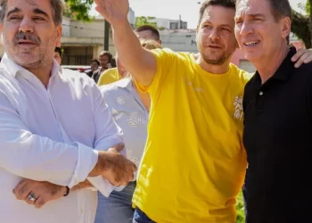 El intendente de Zárate nombró a una inteligencia artificial como funcionaria del municipio