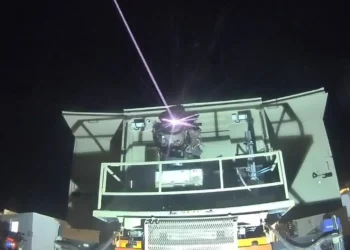 Israel activa el primer sistema láser del mundo contra drones