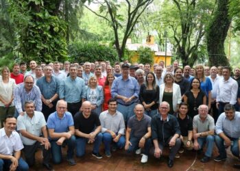 Gobernador e intendentes misioneros definieron la hoja de ruta económica y social del 2026